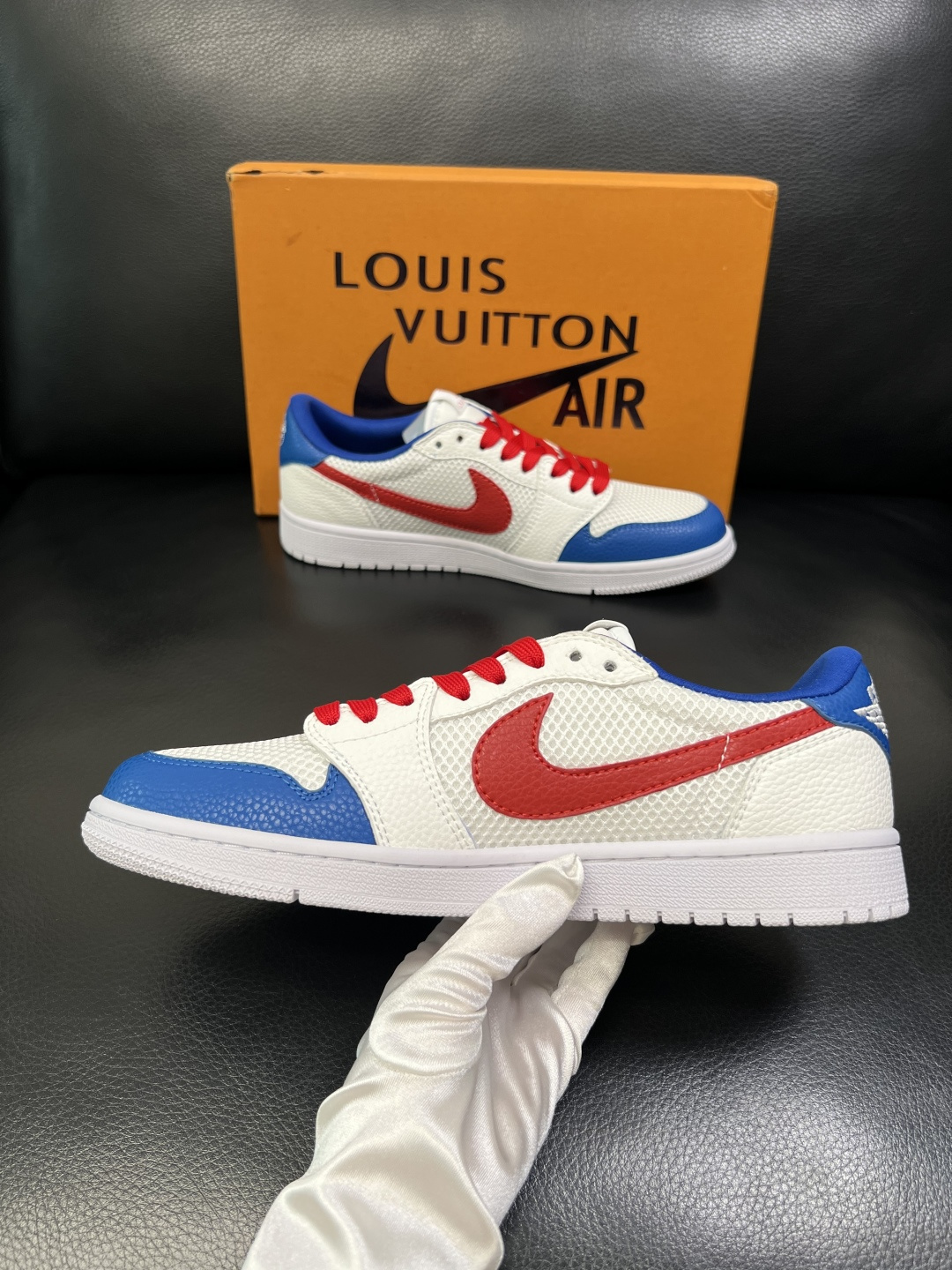 LV